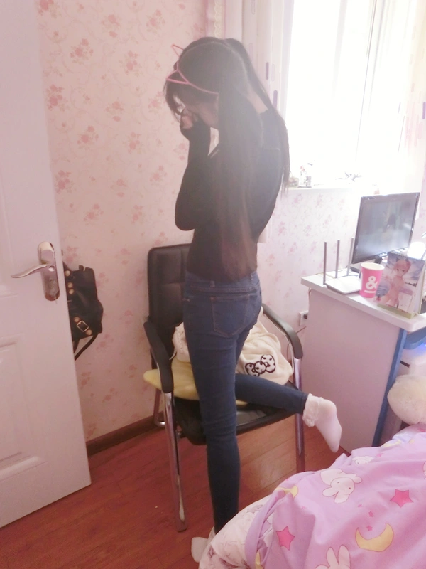 牛仔裤 - 双马尾少女赛高酱